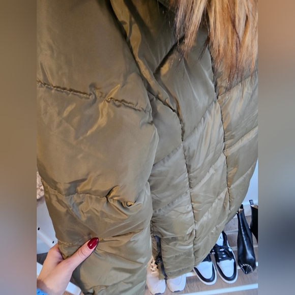 Long Lightweight Olive Winter Jacket - Picture 2 of 4